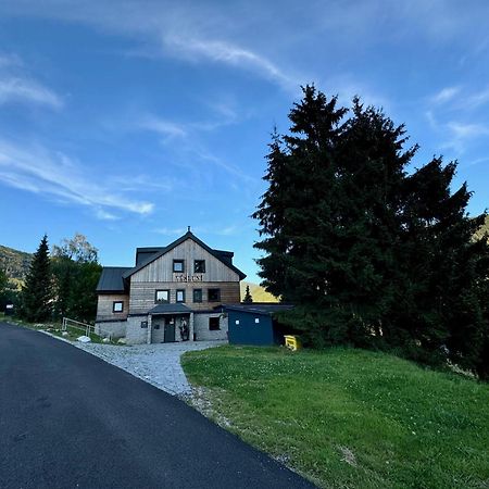 Apartmany Vysluni Špindlerŭv Mlýn Luaran gambar