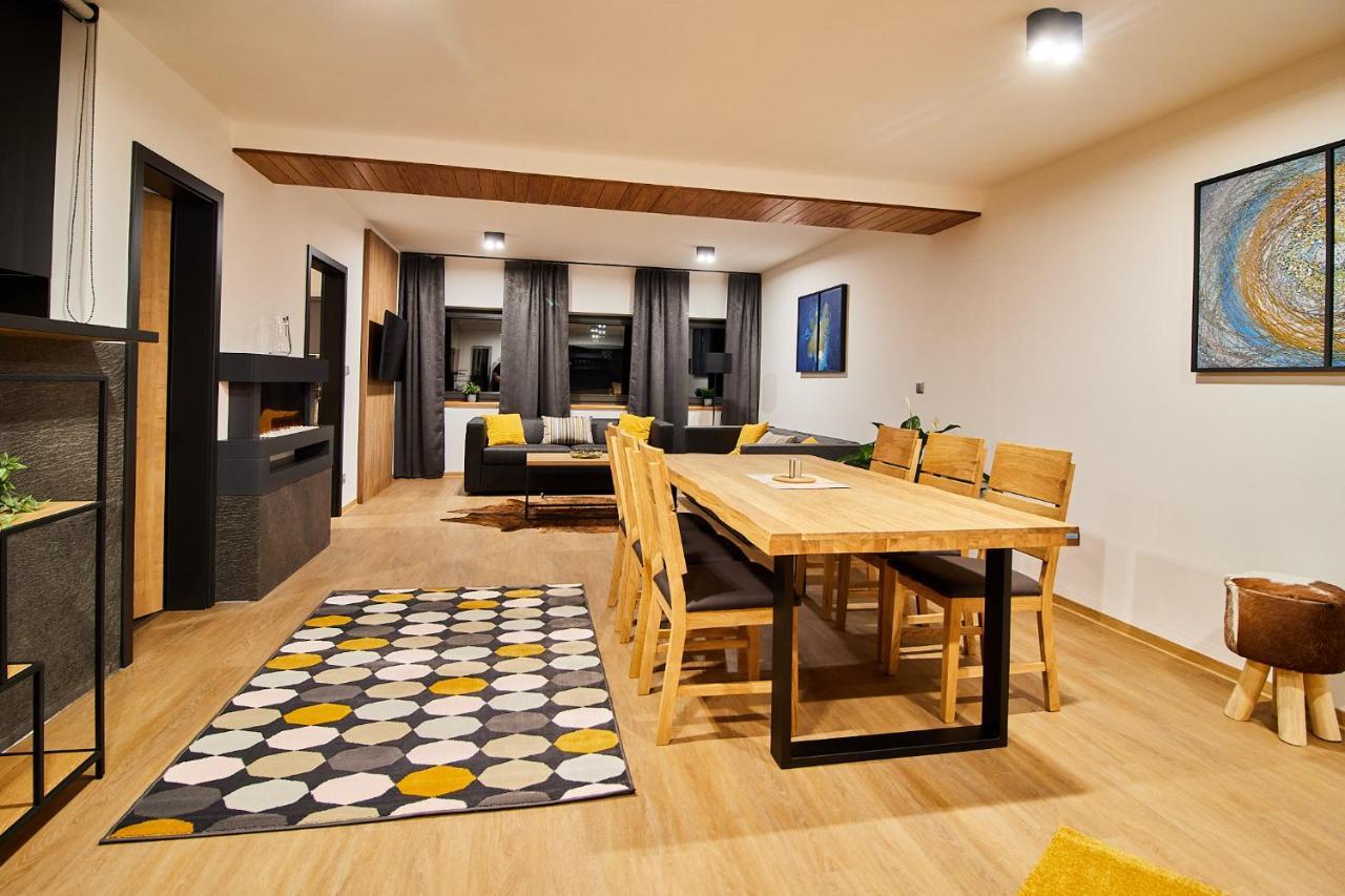 Apartmany Vysluni Špindlerŭv Mlýn Luaran gambar