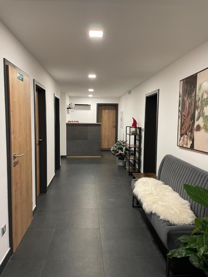 Apartmany Vysluni Špindlerŭv Mlýn Luaran gambar