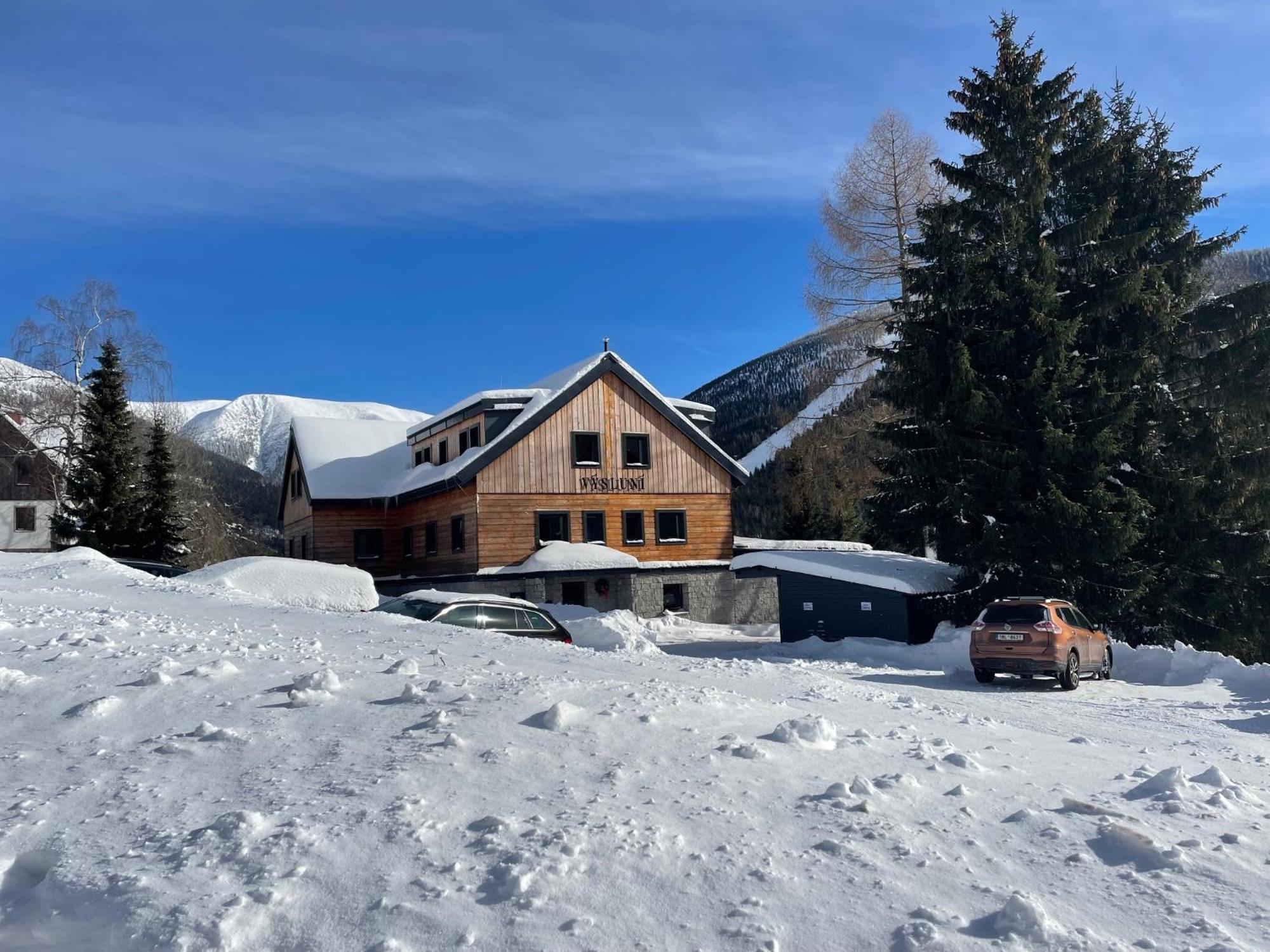 Apartmany Vysluni Špindlerŭv Mlýn Luaran gambar