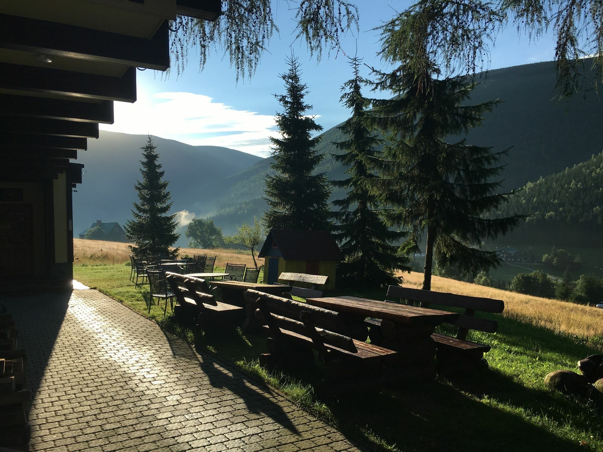 Apartmany Vysluni Špindlerŭv Mlýn Luaran gambar
